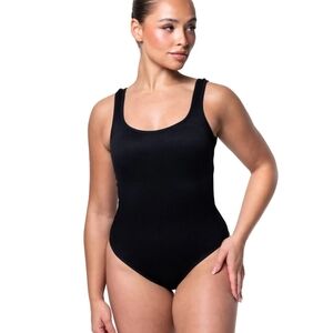NWOT HeyShape Ribbed Snatxhed Shapewear